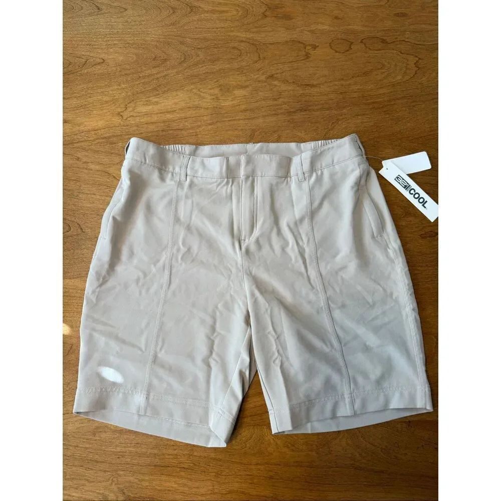 NWT 32 Degrees Cool Women's Stretch Woven Bermuda Short Pure Cashmere Size 14